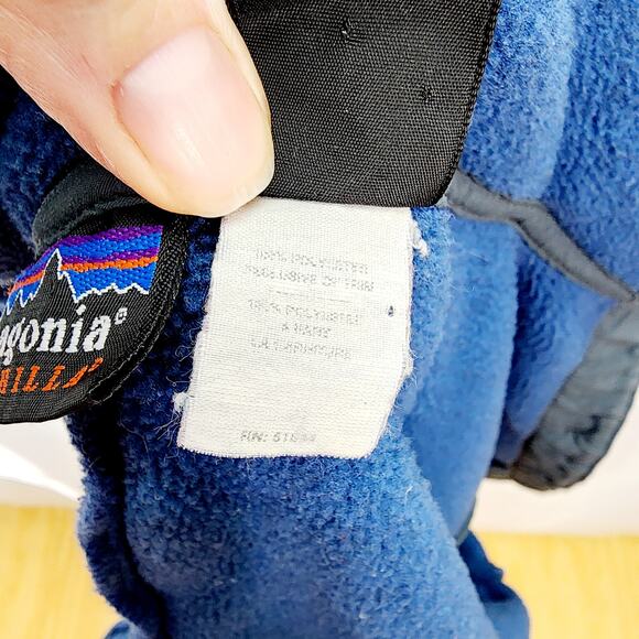 Patagonia Synchilla Blue  Fleece Button Front Cardigan  Jacket- Damaged Buttons - Picture 11 of 15